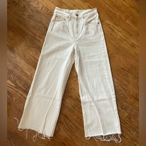 Levi’s Ribcage Wide Leg Jeans - Off White / Cream